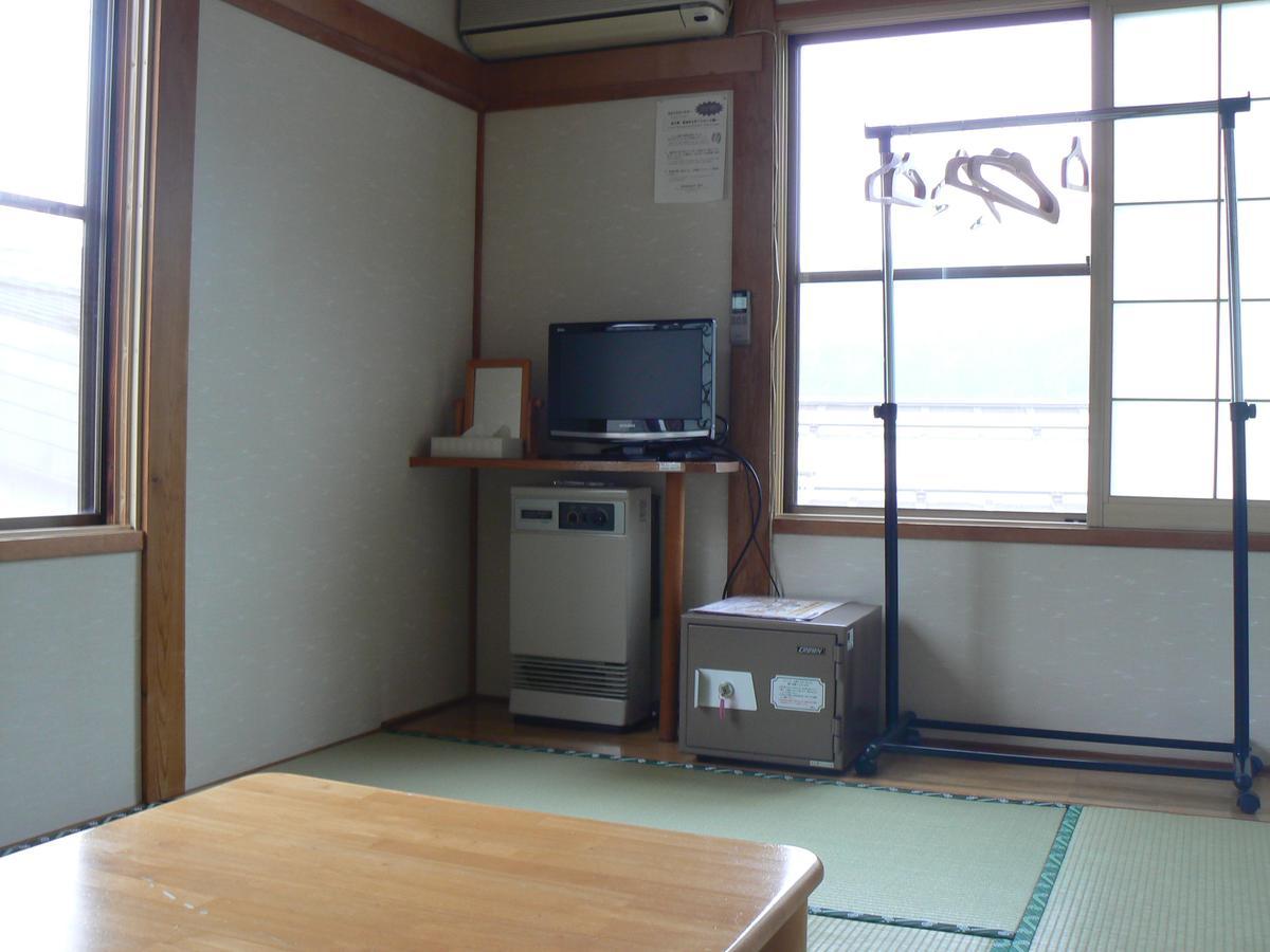 Отель Fureai No Yado Yasuragi Нодзаваонсен Экстерьер фото