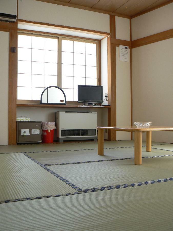 Отель Fureai No Yado Yasuragi Нодзаваонсен Экстерьер фото